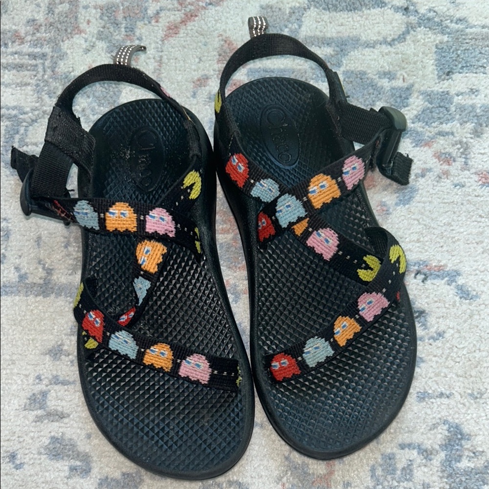 Chaco PAC Man Black Sandals with Colorful Arcade Design they area size 5.